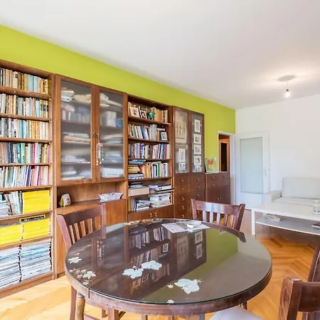 Apartment Beautiful Flat In Location By Flat Mаnager *